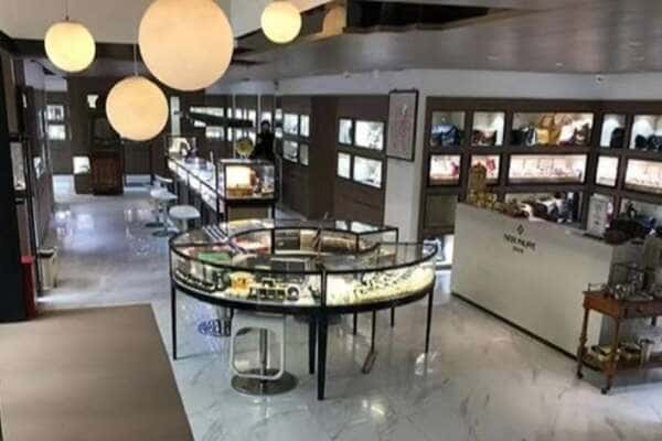 齐齐哈尔建华区佳哥鉴酒商行
